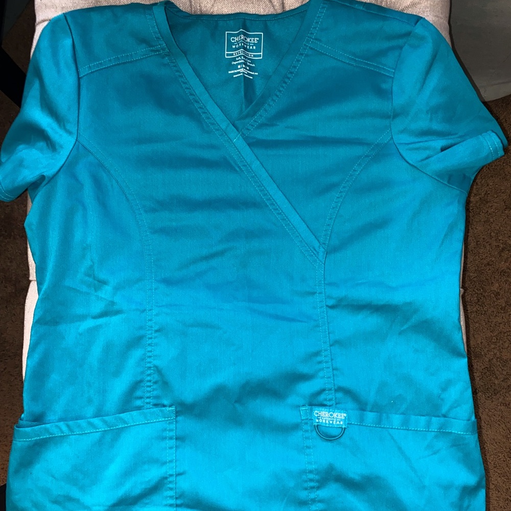 Blue Cherokee scrub set